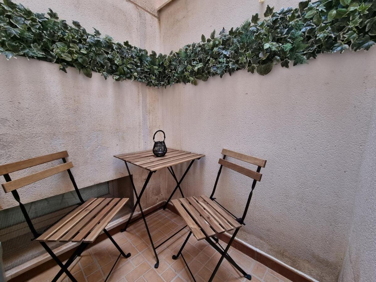 מאלגה Sea & Wave Maria Boutique Apartment מראה חיצוני תמונה